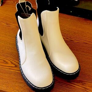 Stylist fall/wintert boot